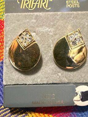 Vintage Trifari Teardrop Earrings with Crystal Accents
